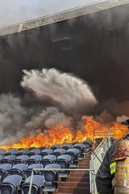 Breaking News: Devastating Fire Burns Down Denver Broncos’ Empower Field at Mile High Stadium, 70 Lives Confirmed Dead.