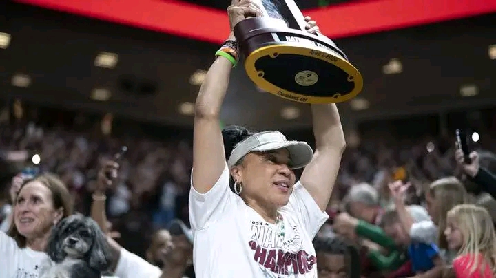 The highest-paid women’s basketball coach in South Carolina, and one of the… more details 👇👇👇✅✅