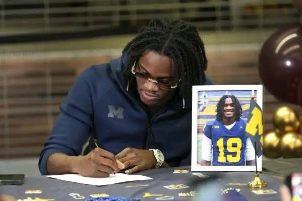 Breaking: With his shocking announcement concert, quarterback Bryce Underwood leaves Michigan head coach Sherrone Moore speechless and leaves fans in awe of his “most fulfilled promises………..