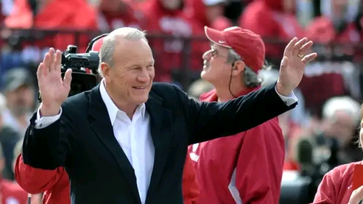 CONGRATULATIONS: Former Oklahoma Head Coach Barry Switzer Honored with Prestigious National Football Foundation Gold Medal….***Full Details…***