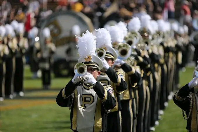 🚨ESPN VERIFIED: OFFICIALLY CROWNED #1 MARCHING BAND EVER! Purdue Marching Band Just Made HISTORY—The World Is in Disbelief!** 🎺🏆 “A performance so electrifying, it felt like a military-style symphony in motion! Spectators were left speechless as the Purdue tore up the field with a jaw-dropping display of musical dominance…… Full Details.👇👇