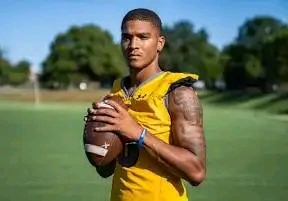BREAKING: Brian Keith Kelly Caught having an affair with QB Michael Van Buren Jr. According to multiple source who have seen them together in a secret place confirmed they saw the both of them….