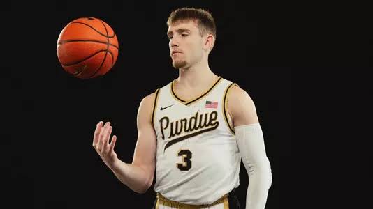 Top News: The Purdue lineback, Braden Smith has signed a contracts of $150 million with the Michigan wolverine and will be……