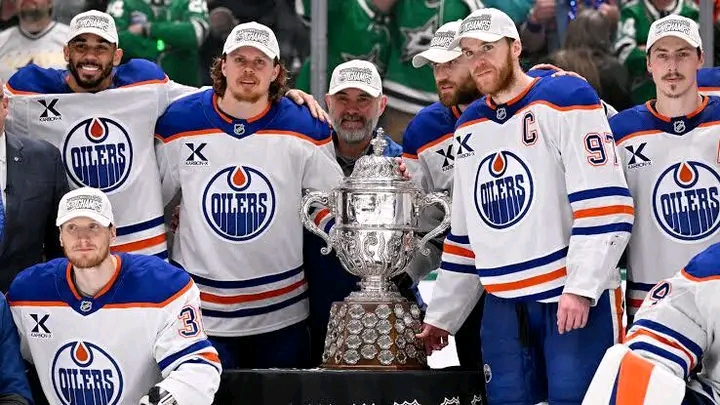 BREAKING: Edmonton Oilers Crowned Nation’s Top Athletic Program of 2025! Only School to Win a National Title, Reach Frozen Four,Men’s Professional World Series, Ice Hockey Regional, and a Ice Hockey—An Unprecedented All-Sport Domination. Go Oilers! Sports history made in Edmonton! Full Details via link👇