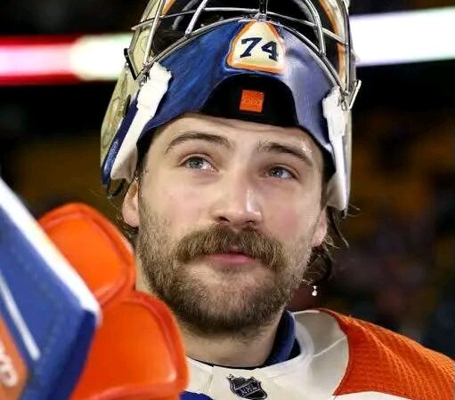 NHL UPDATE: Stuart Skinner one of the best player on Edmonton Oilers Has Vows to stay Loyal and Committed to Oilers! Stuart Skinner Reaffirms His Loyalty to Edmonton Oilers….. Continue Reading ⬇️ ⬇️ 