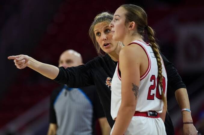 Shocking News: USD Coyotes Women’s Basketball Team Faces an Unexpected Setback Following Loss to Oral Roberts, as Head Coach Announces Serious Issue During Practice………