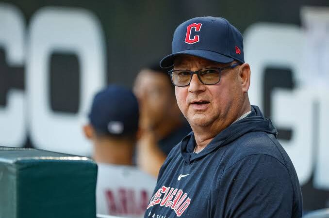 Tragic News: Cincinnati Reds Manager Terry Francona has been fined $81000 and issued a formal warning by the NFL  following an incident during a recent game against the Milwaukee Brewers. The disciplinary action comes after Francona was heard shouting an expletive three times in response to…… NFL’S decision to penalize Francona underscores the organization’s emphasis on maintaining sportsmanship and professional conduct, particularly from…